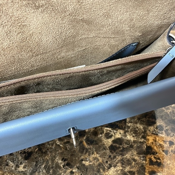 MICHAEL KORS 💙 Greenwich Medium Studded Saffiano Leather Shoulder Bag - Picture 7 of 14